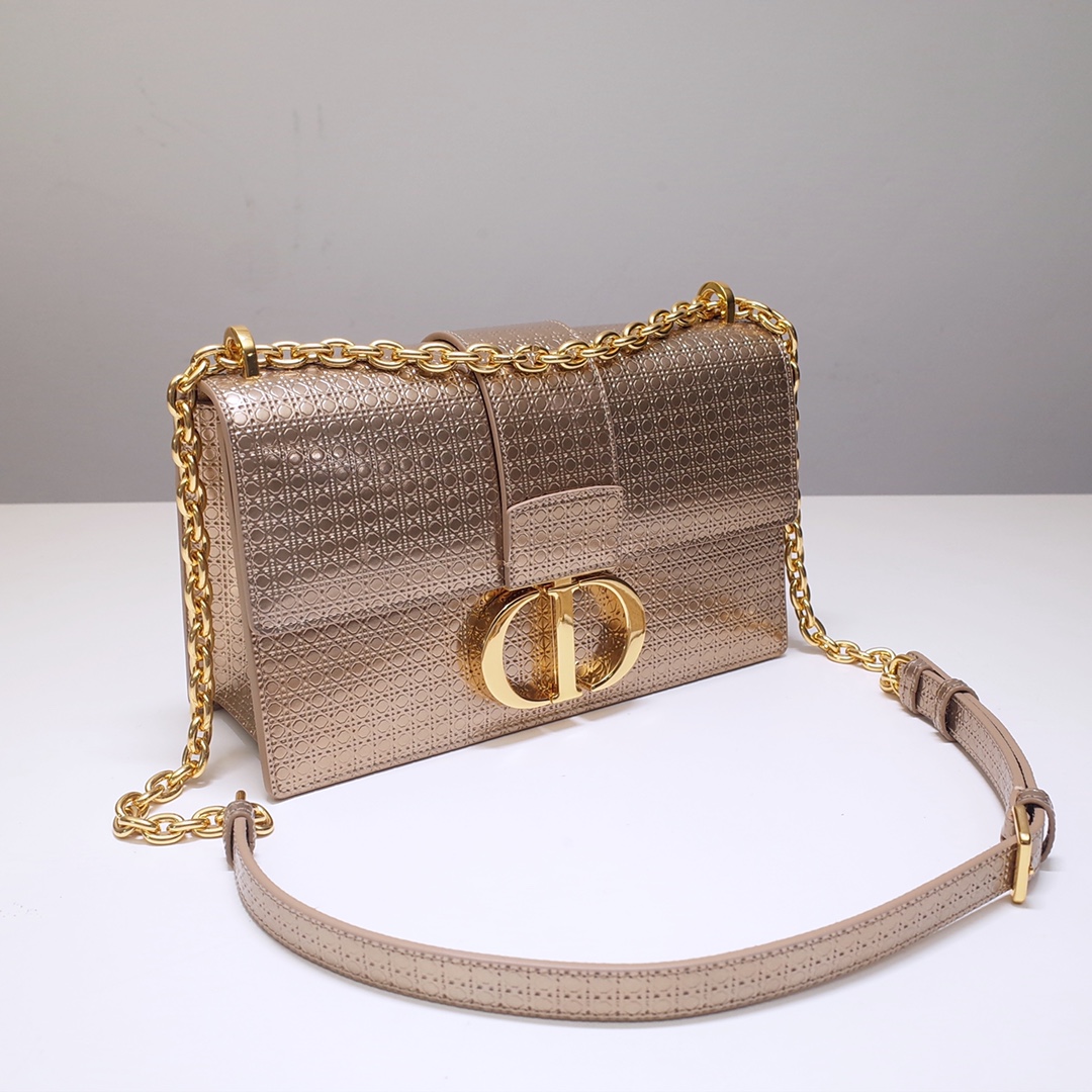 30 Montaigne Chain Bag Gold Calfskin